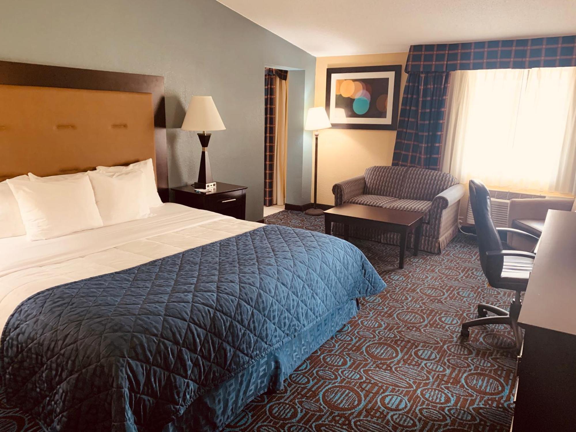 Regency Inn & Suites New London Mystic Bagian luar foto