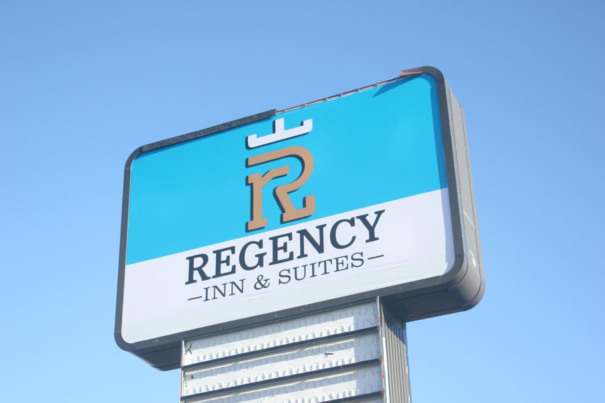 Regency Inn & Suites New London Mystic Bagian luar foto